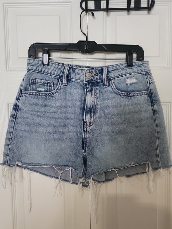 Zenana Outfitters Pants - Zenana Outfitters Washed Light Blue Frayed Denim Shorts